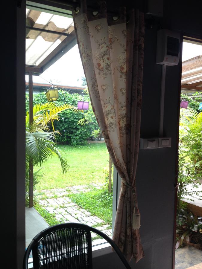 Milin Guesthouse Chiang Rai Esterno foto