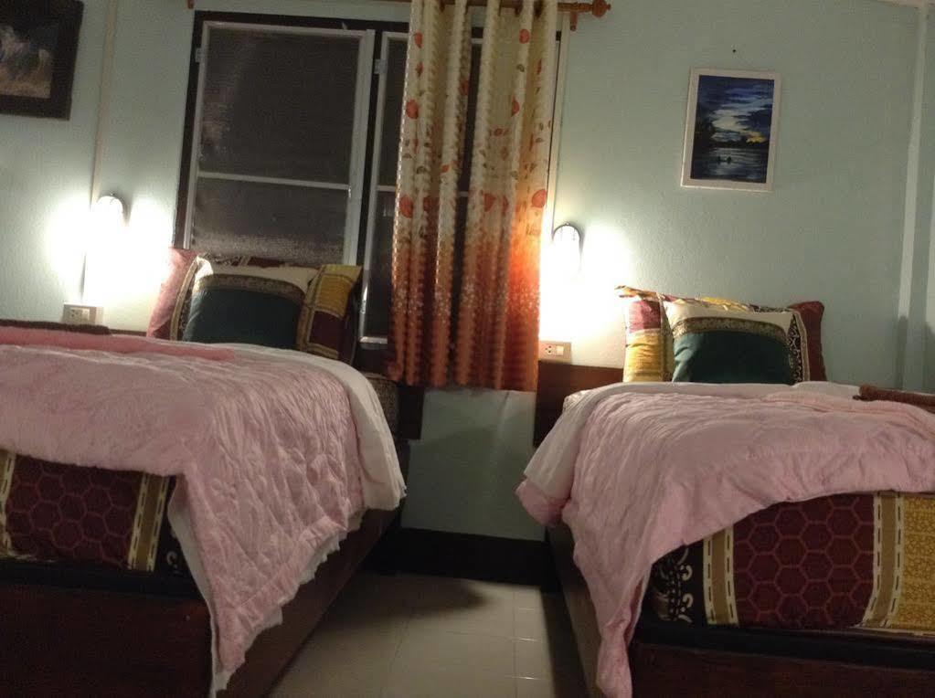 Milin Guesthouse Chiang Rai Esterno foto