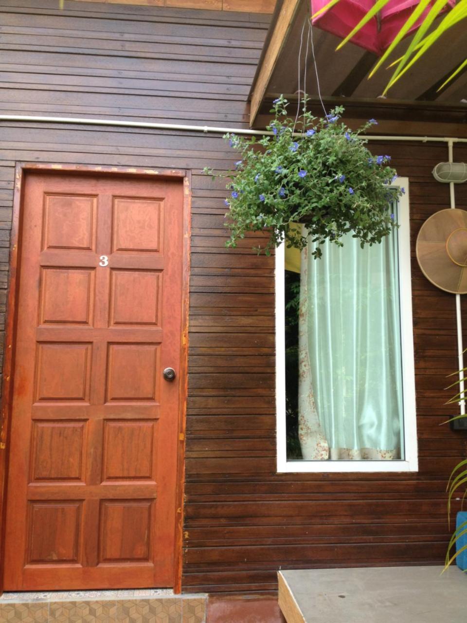 Milin Guesthouse Chiang Rai Esterno foto