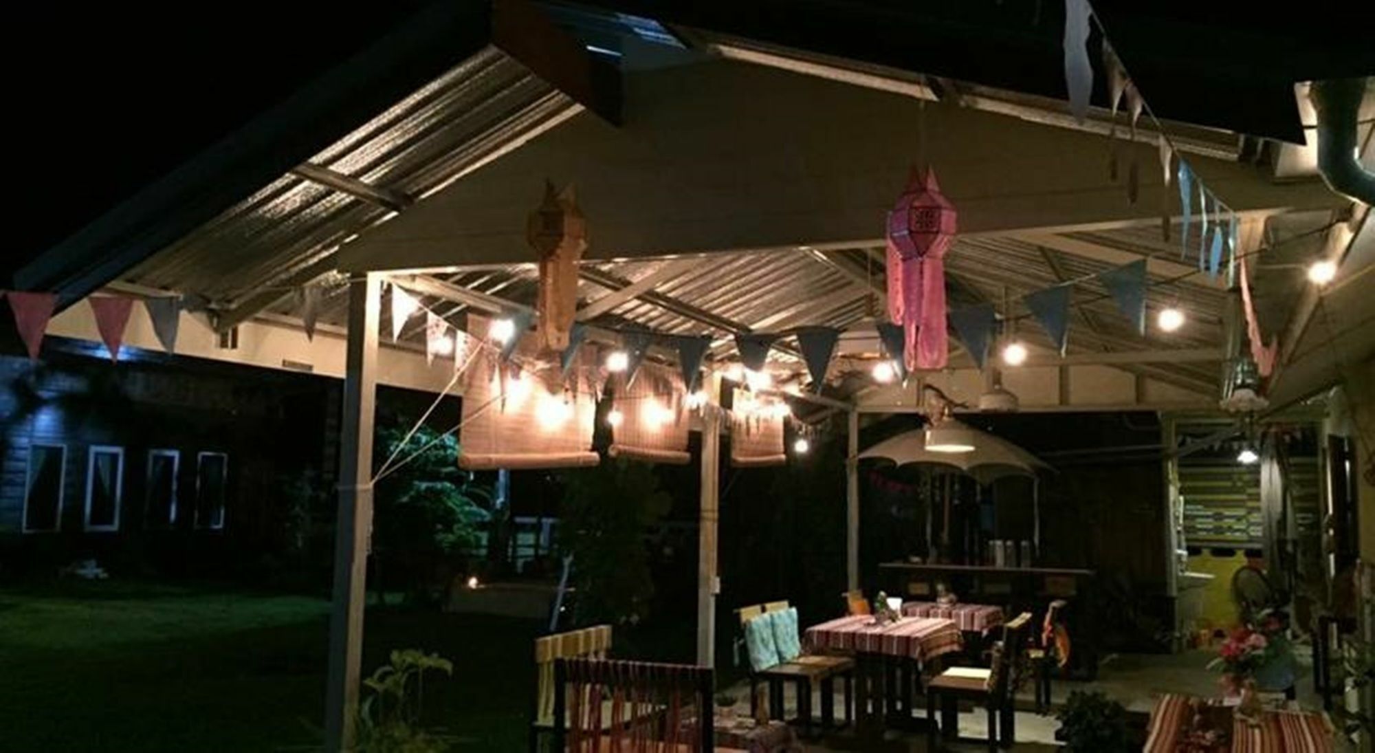 Milin Guesthouse Chiang Rai Esterno foto