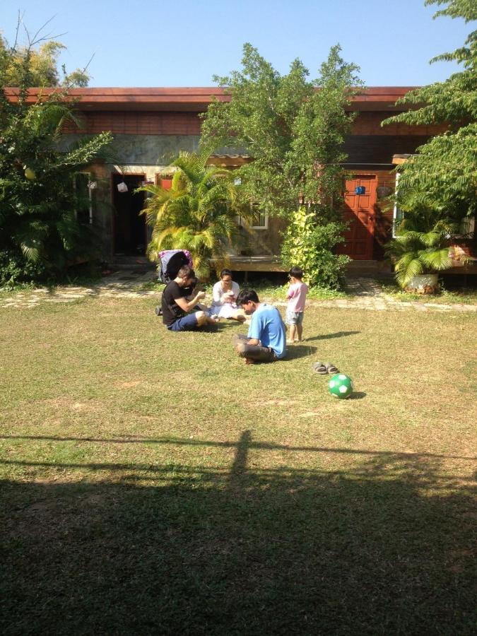 Milin Guesthouse Chiang Rai Esterno foto